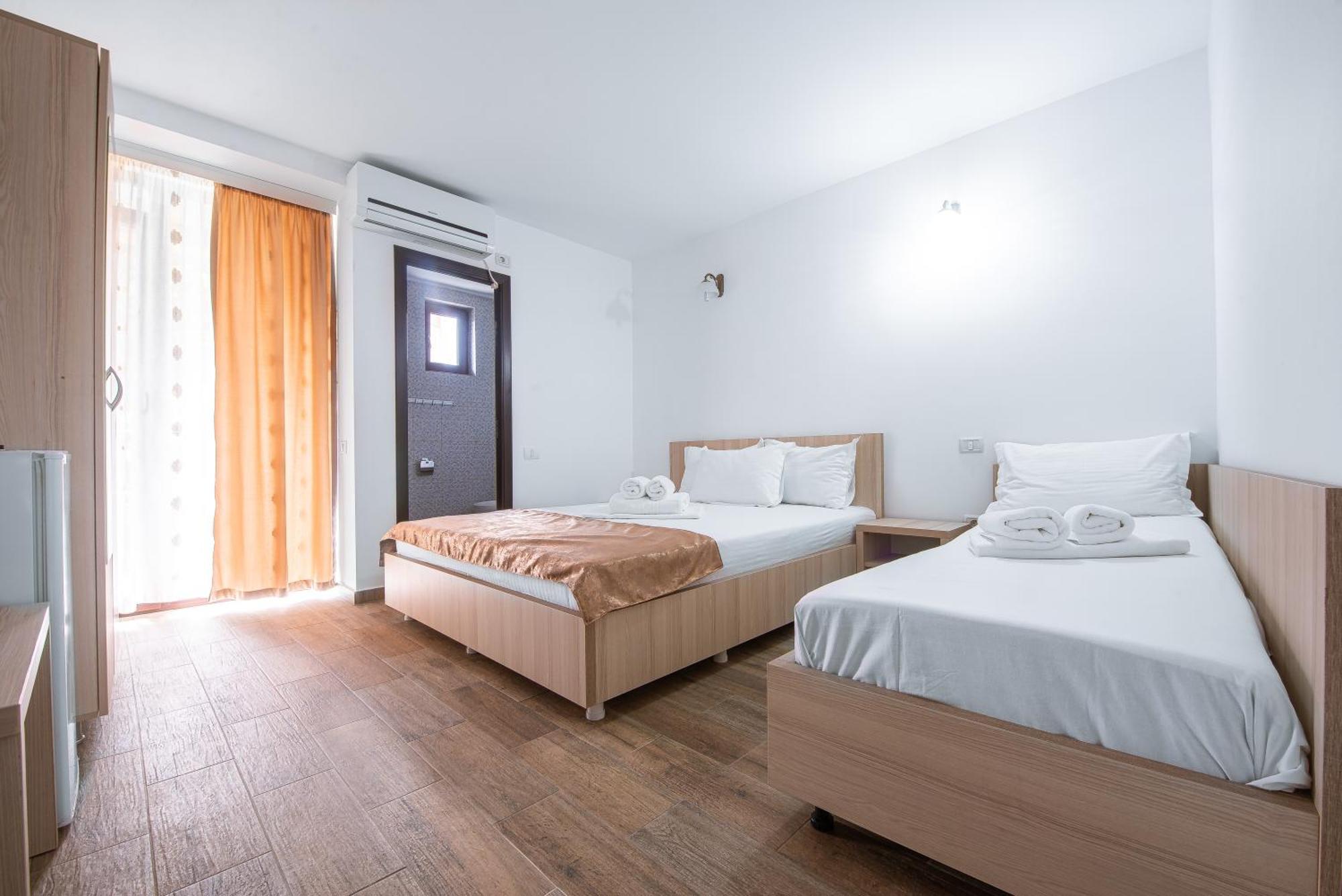 Vila Puky Neptun Extérieur photo