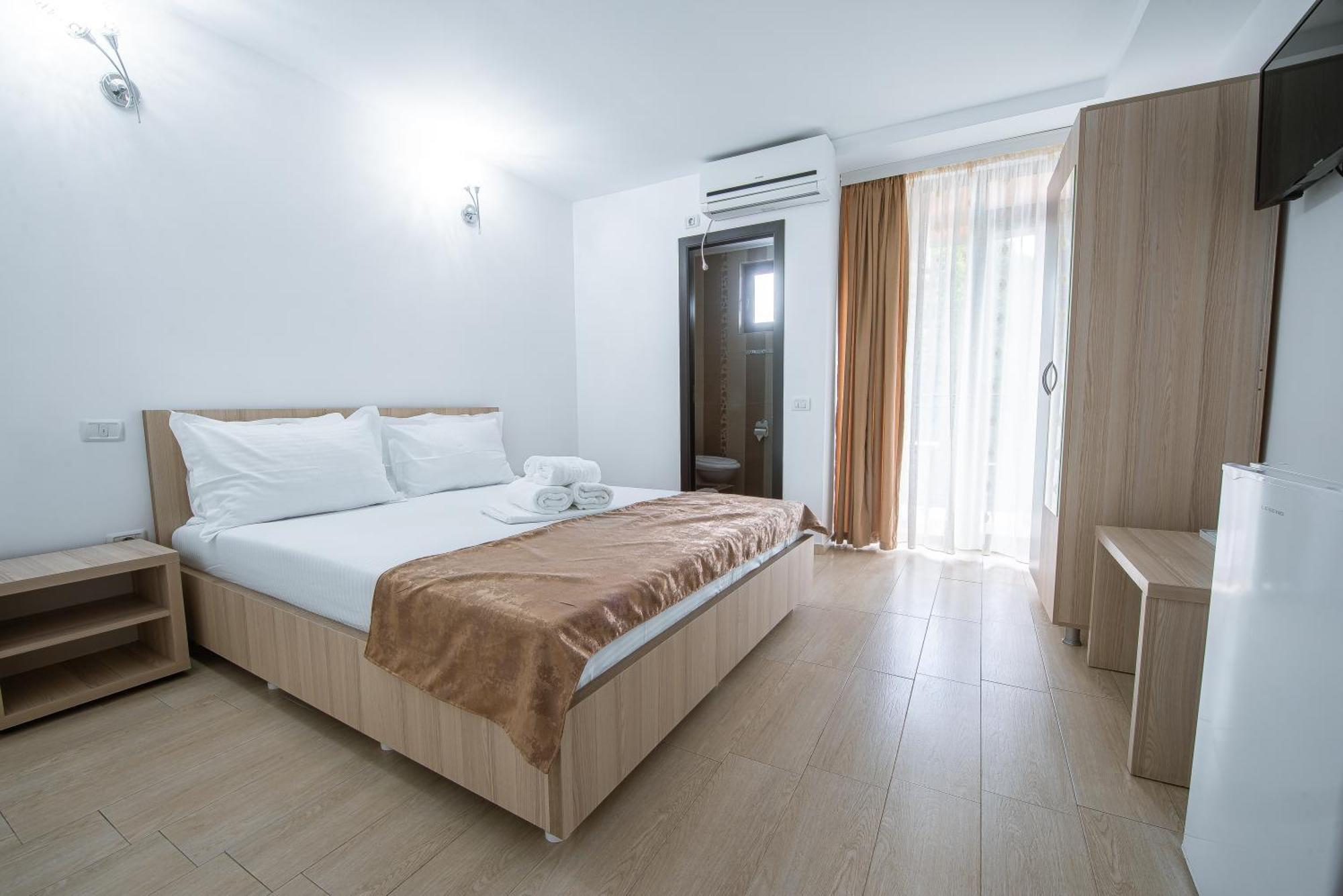 Vila Puky Neptun Extérieur photo