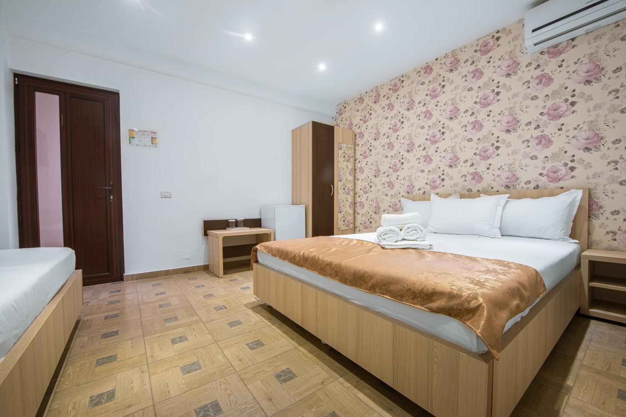 Vila Puky Neptun Extérieur photo